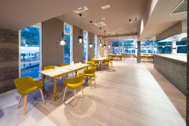 Aminess Vival Port9 Residence Корчула Экстерьер фото